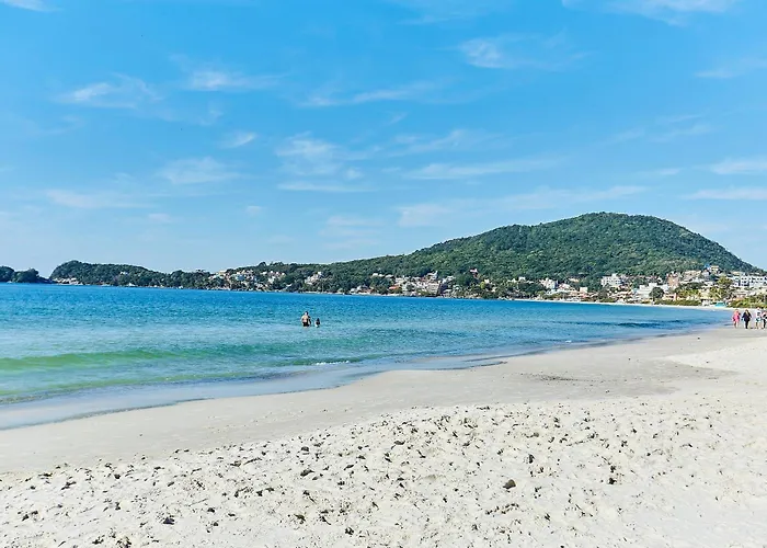 1116 - Apto Com Vista Para O Mar . Praia De Lagoinha Bombinhas